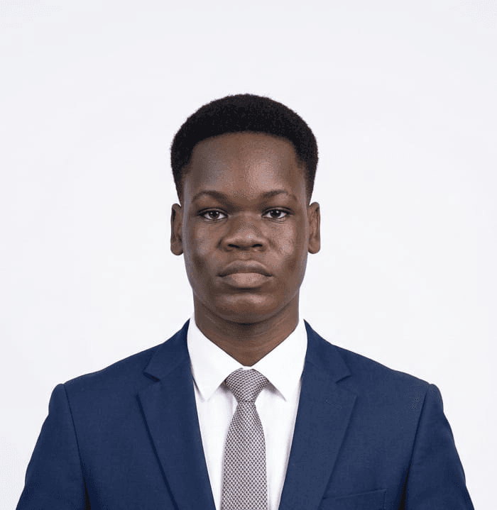 Portrait professionnel de AMOUSSOU Jesuwamè Sèkpo Salomon